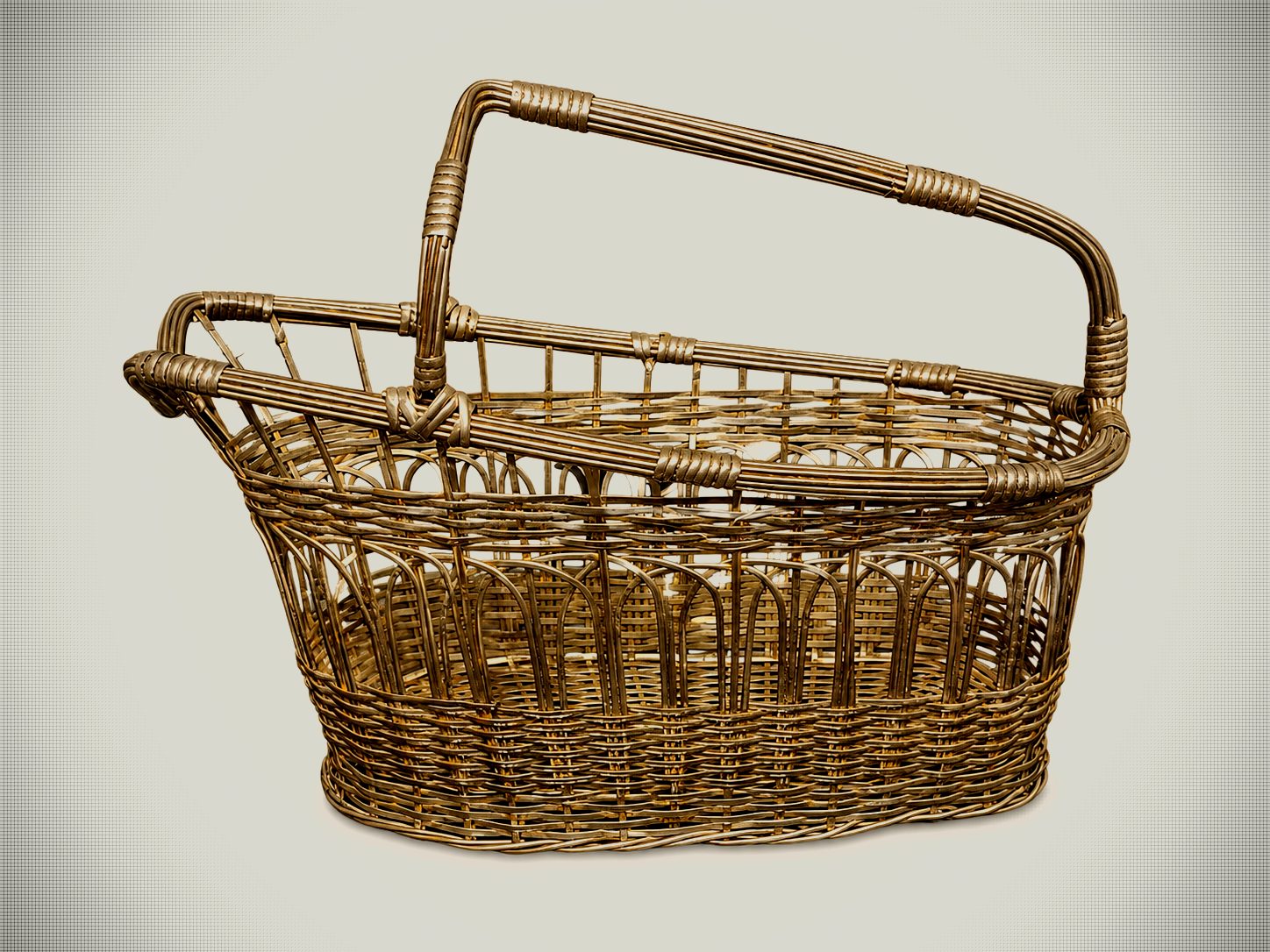 Silver-Plated Wire Serving Basket