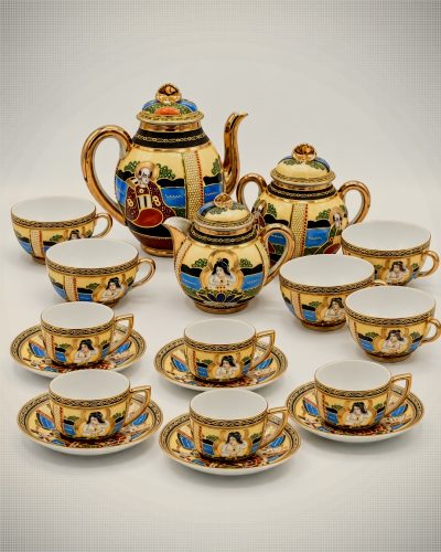 Mid-Century Japanese Satsuma Moriage 26-Piece Porcelain Tea & Demitasse Service for 5