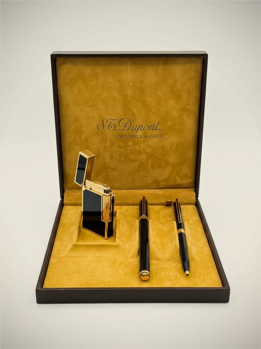 Vintage S.T. Dupont "Laque de Chine" matching Set